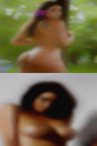 Woman in swinger clubs Laredo nude.
