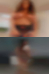 Bodybuilder naked woman.